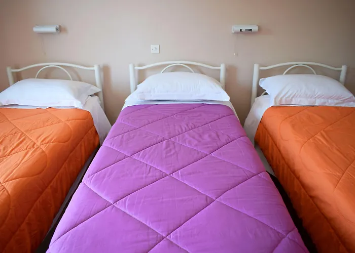 公寓式酒店 旭日公寓和一室公寓酒店 贝尼蔡斯