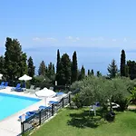 Apart-hotel Rising Sun & Benitses (Corfu)