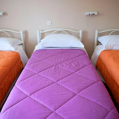 Apart Otel Rising Sun & Agios Ioannis Peristerion