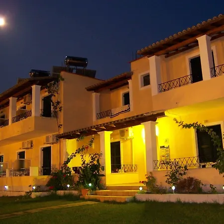 Rising Sun & Studios Benitses (Corfu)