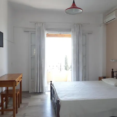 Apartahotel Rising Sun Apartments&studios 2*