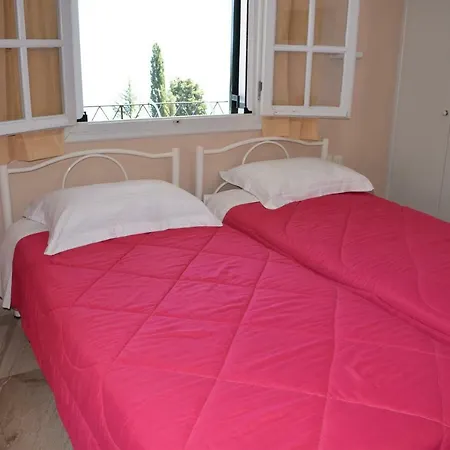 Rising Sun Apartments&studios Benitses (Corfu)