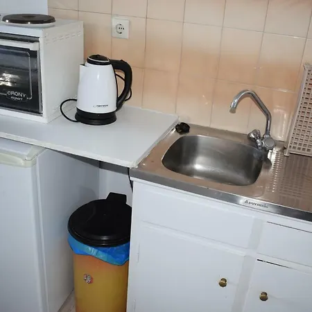 Rising Sun Apartments&studios Apartahotel 2*