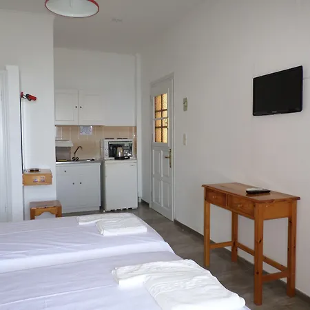 Rising Sun & Hotel apartamentowy Agios Ioannis Peristerion