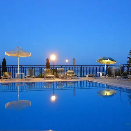 Rising Sun & 3* Agios Ioannis Peristerion