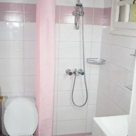 Rising Sun & Hotel apartamentowy 3*