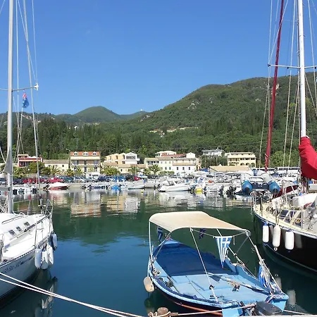 Hotel apartamentowy Rising Sun & 3*