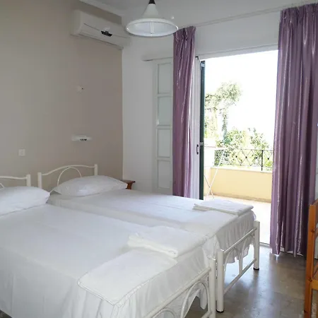 Hotel apartamentowy Rising Sun & Agios Ioannis Peristerion