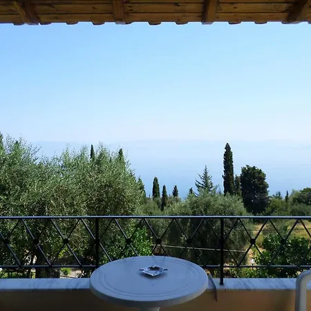 Rising Sun & Hotel apartamentowy Agios Ioannis Peristerion