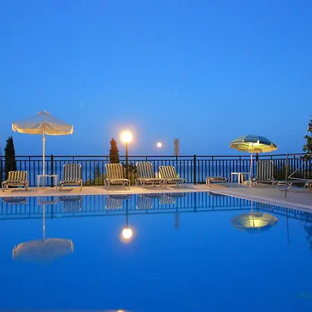 Lejlighedshotel Rising Sun &
